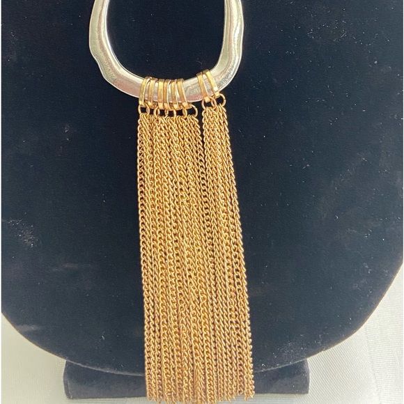 Silver/Gold tone chain necklace - Picture 2 of 6